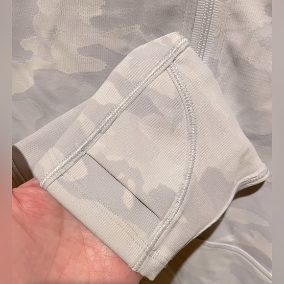 Lululemon Pace Pursuit Long Sleeves Top Camo Print - Picture 8 of 11